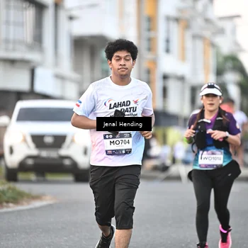 Runner Photo 7692653