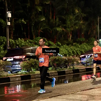 Runner Photo 7692666
