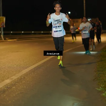 Runner Photo 7692667