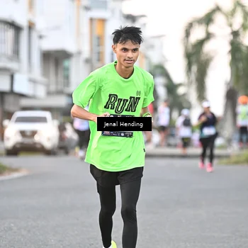 Runner Photo 7692678