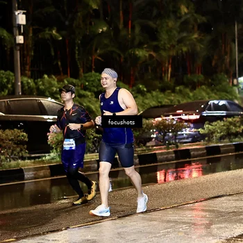 Runner Photo 7692702