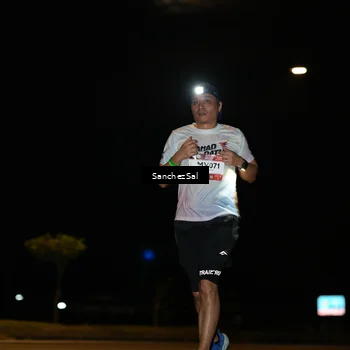 Runner Photo 7692715