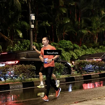 Runner Photo 7692720