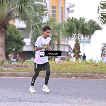 Runner Photo 7692721