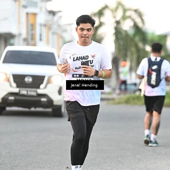 Runner Photo 7692725