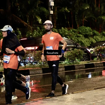 Runner Photo 7692739