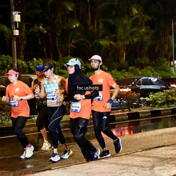 Runner Photo 7692740