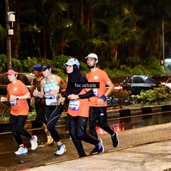Runner Photo 7692747