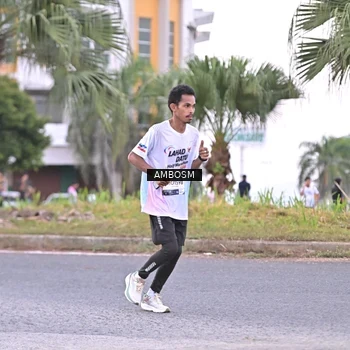 Runner Photo 7692760