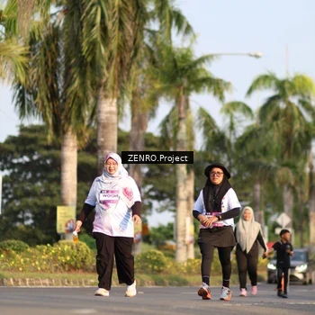 Runner Photo 7692761