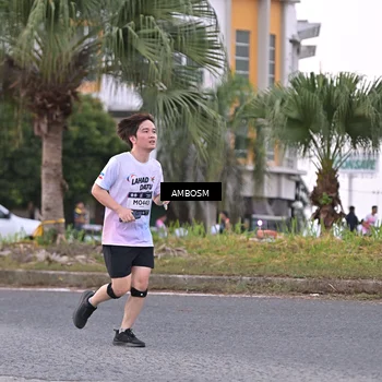 Runner Photo 7692769