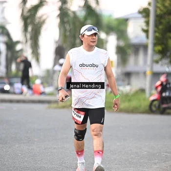 Runner Photo 7692777