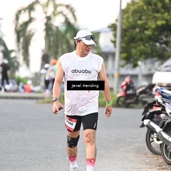 Runner Photo 7692785