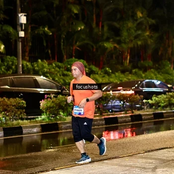 Runner Photo 7692787