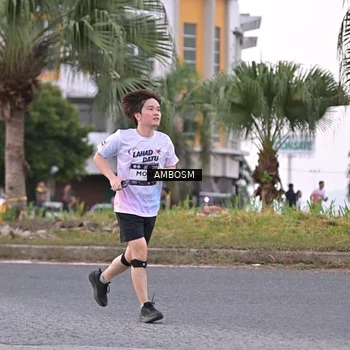 Runner Photo 7692789