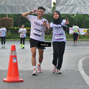 Runner Photo 7692800