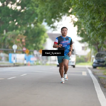 Runner Photo 7692806