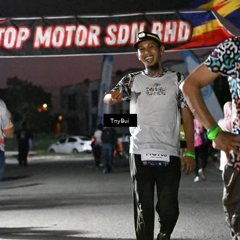 Runner Photo 7692810