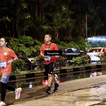 Runner Photo 7692814