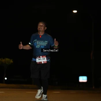 Runner Photo 7692851