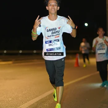 Runner Photo 7692861