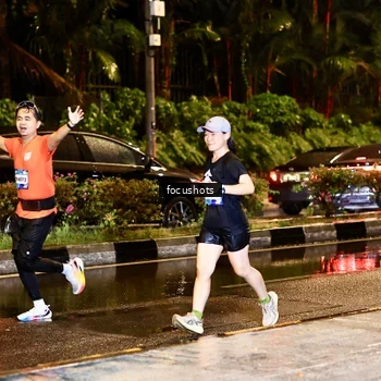 Runner Photo 7692866