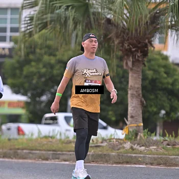 Runner Photo 7692878