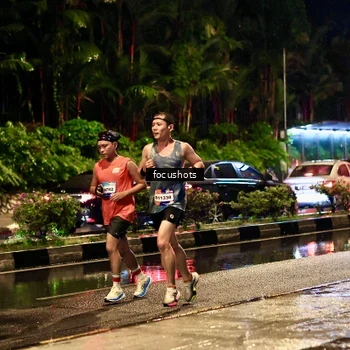 Runner Photo 7692879
