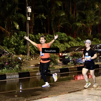 Runner Photo 7692885