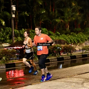 Runner Photo 7692901