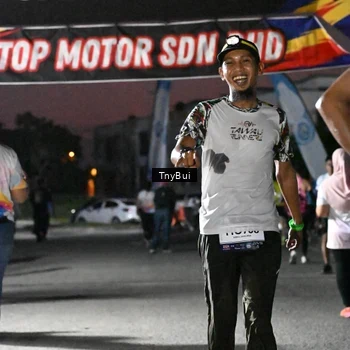 Runner Photo 7692904
