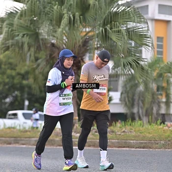 Runner Photo 7692910