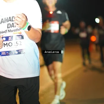 Runner Photo 7692916