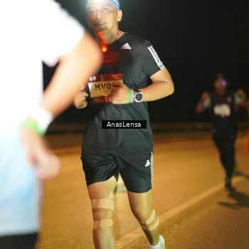 Runner Photo 7692919