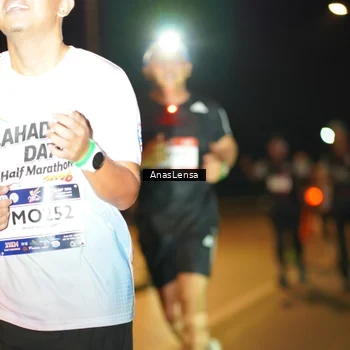 Runner Photo 7692925