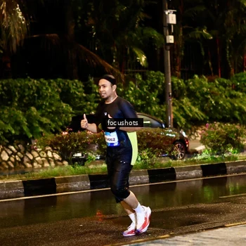 Runner Photo 7692954