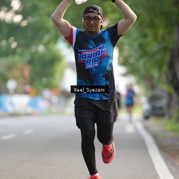 Runner Photo 7692959