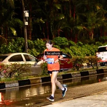 Runner Photo 7692990