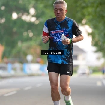 Runner Photo 7693006