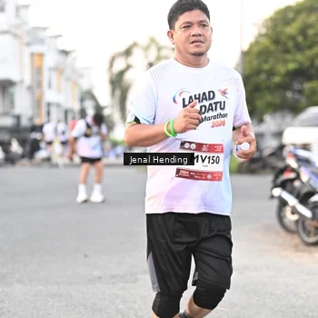 Runner Photo 7693013