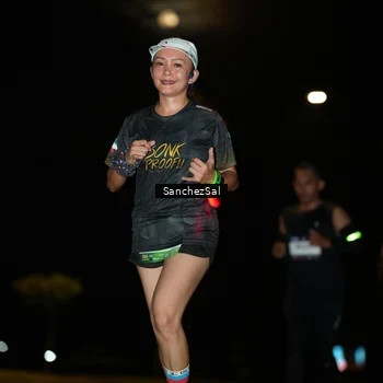 Runner Photo 7693014