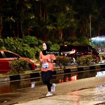 Runner Photo 7693023