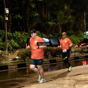 Runner Photo 7693040