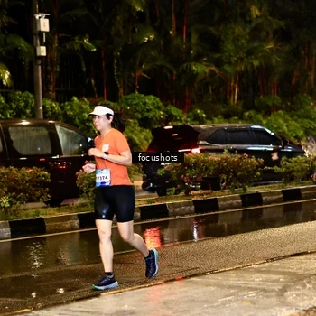 Runner Photo 7693056