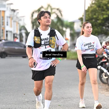 Runner Photo 7693066