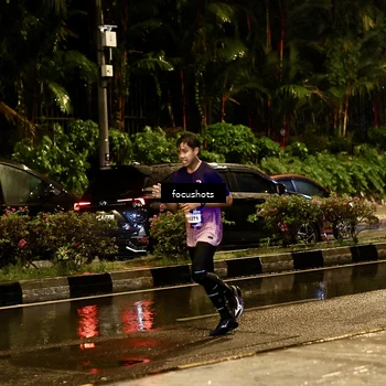 Runner Photo 7693091
