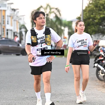 Runner Photo 7693092