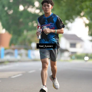 Runner Photo 7693093