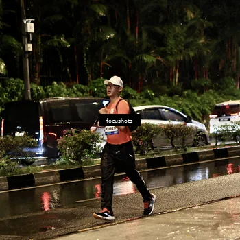 Runner Photo 7693110