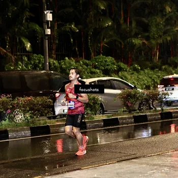 Runner Photo 7693139